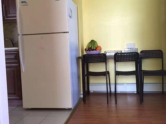 2nd image of 14118 Holly Ave #2FL