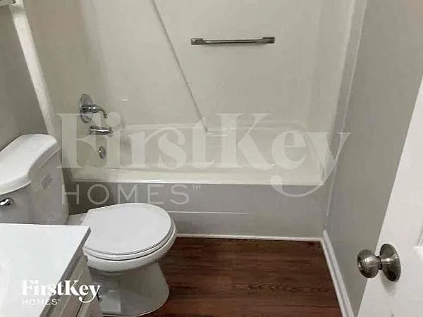 107 Brookleigh Ct — Photo 10