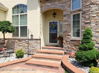 75 Rockland St, Barnegat, NJ 08005