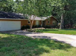 14405 Fox Rd, Rogers, AR 72756