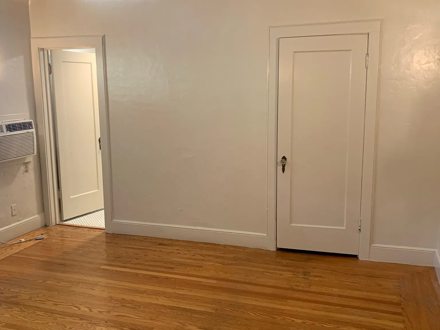 Studio, 500 sqft, $1,295 — Photo 4