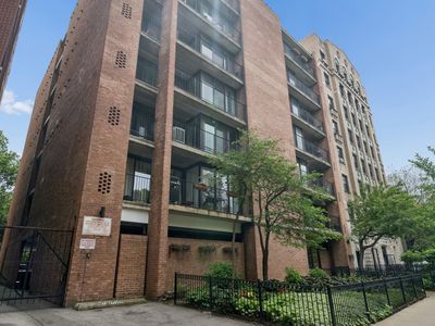 651 W Sheridan Rd APT 6D, Chicago, IL, 60613