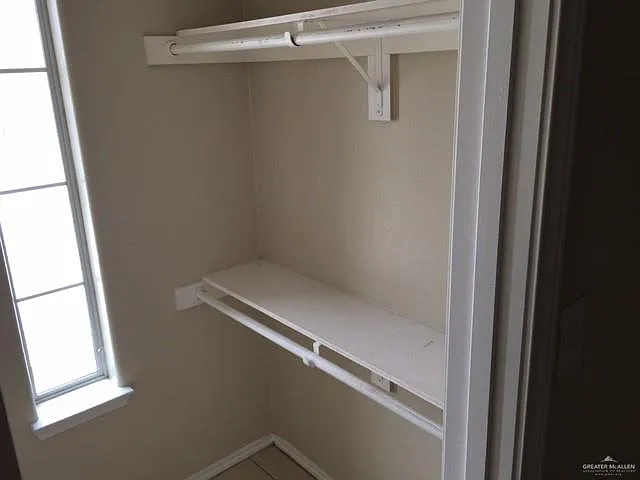 1606 W Omni Ave — Photo 12