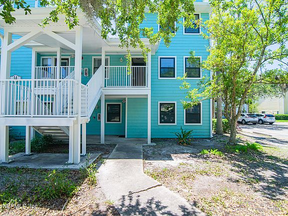 3rd image of 100 FAIRWAY PARK Boulevard #1406