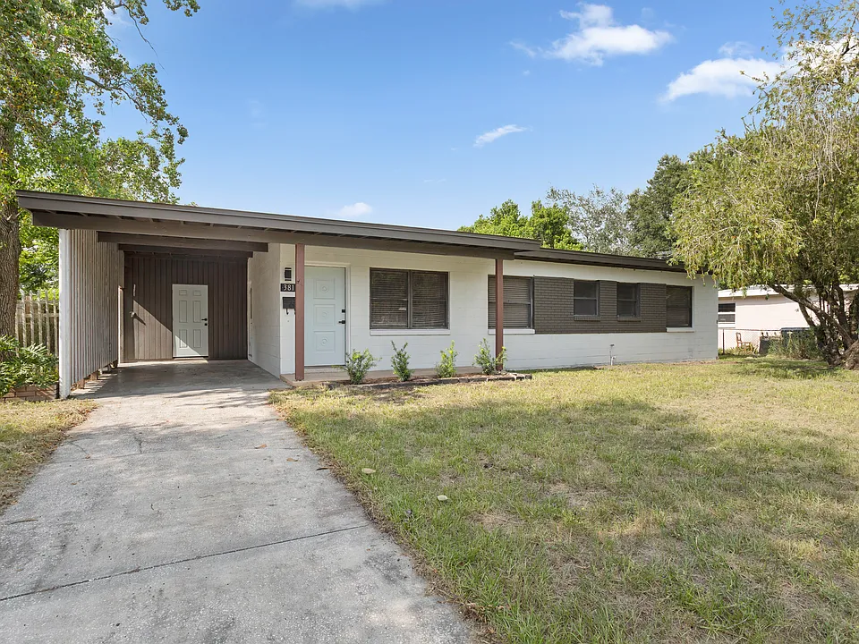 3819 Edland Dr