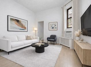 225 W 20th St APT 5W, New York, NY