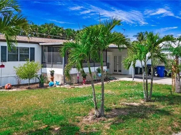 21141 Cypress Park Cir, Estero, FL 33928
