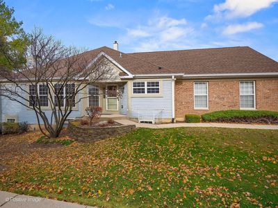 352 Cimarron Rd E, Lombard, IL, 60148
