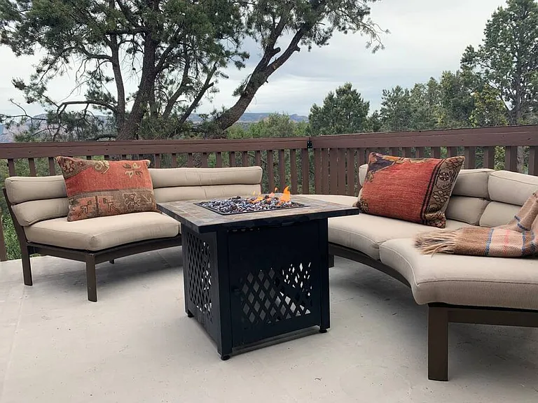 Side Yard conversational fire pit