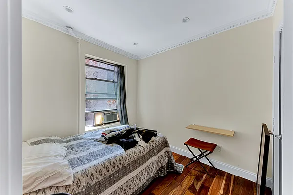 Rented by Blip LLC | media 35