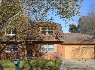 6713 Holcomb Ave, Urbandale, IA 50322