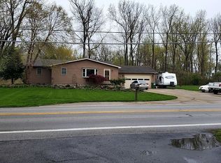 2208 E Sand Rd, Port Clinton, OH 43452