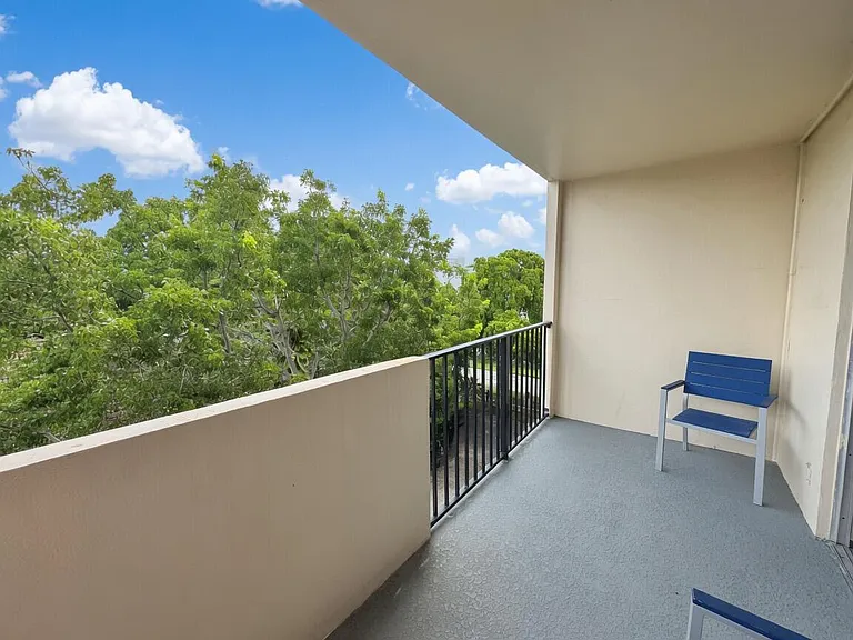 1000 Spanish River Rd #4P — Photo 13
