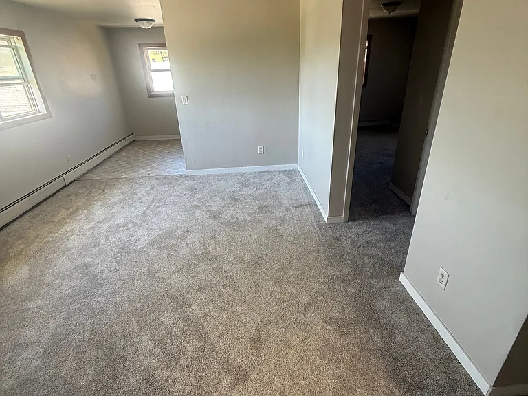 921 19th St S #4 — Photo 5