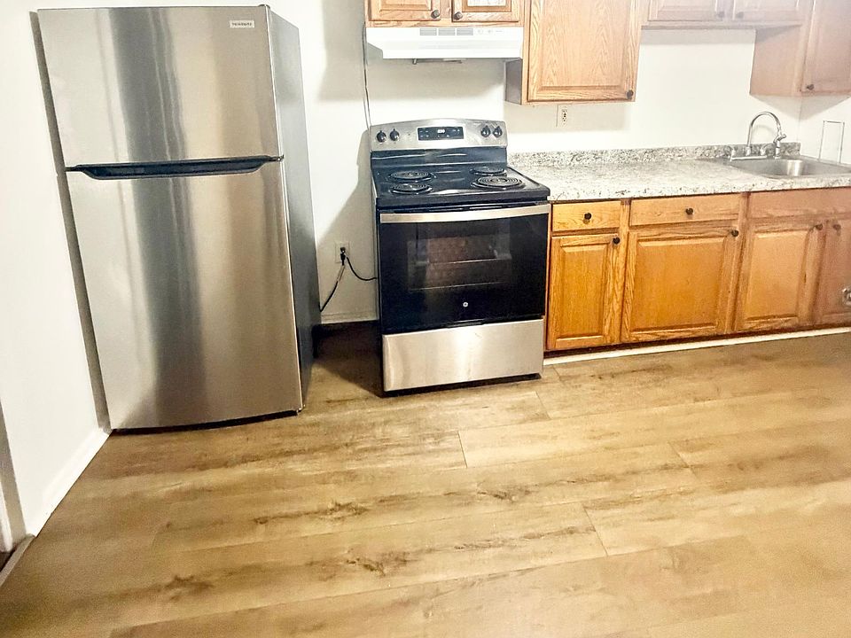 1st image of 215 Fitch St #1