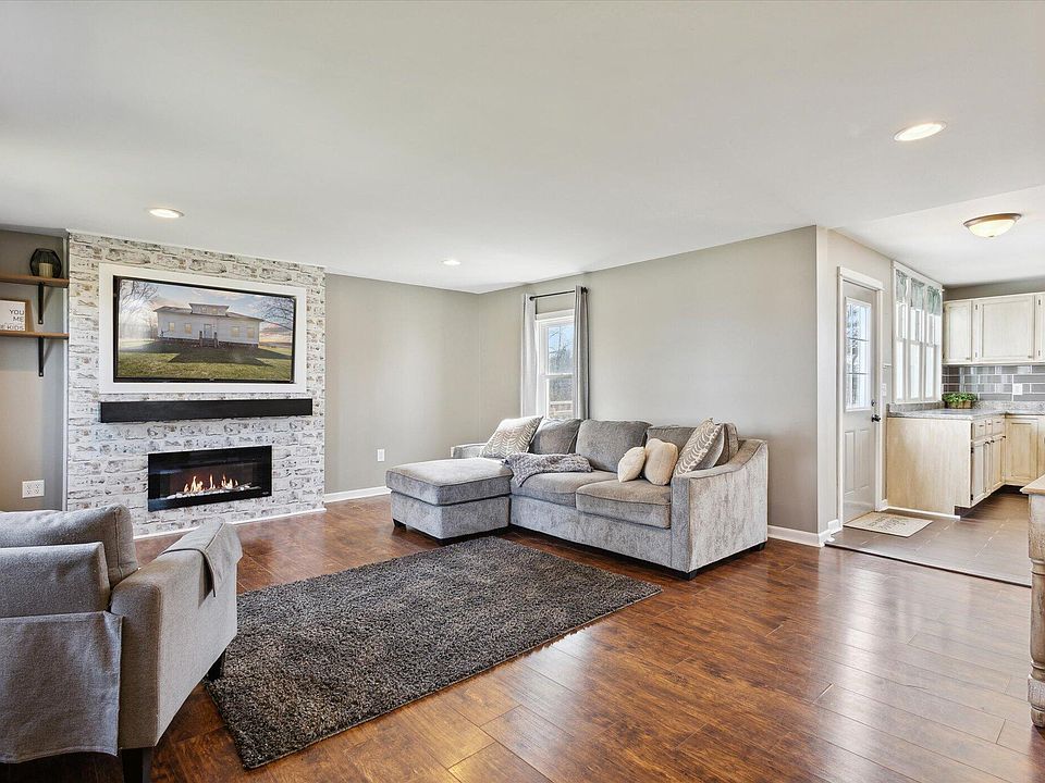 2908 76th St SE, Caledonia, MI 49316 Zillow