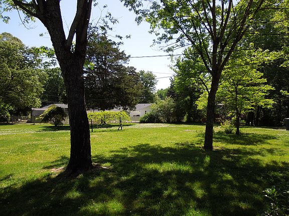 4th image of 2031 Lee St
