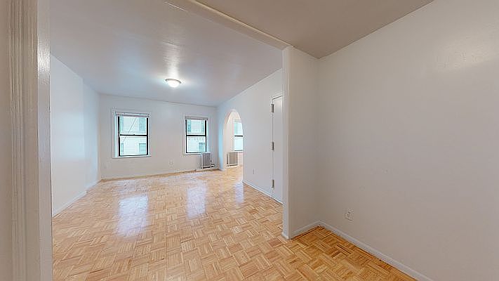 1st image of 338 9th Ave #3F