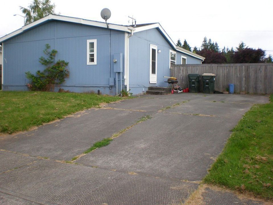 1st image of 4311 Lakeview Ct SE