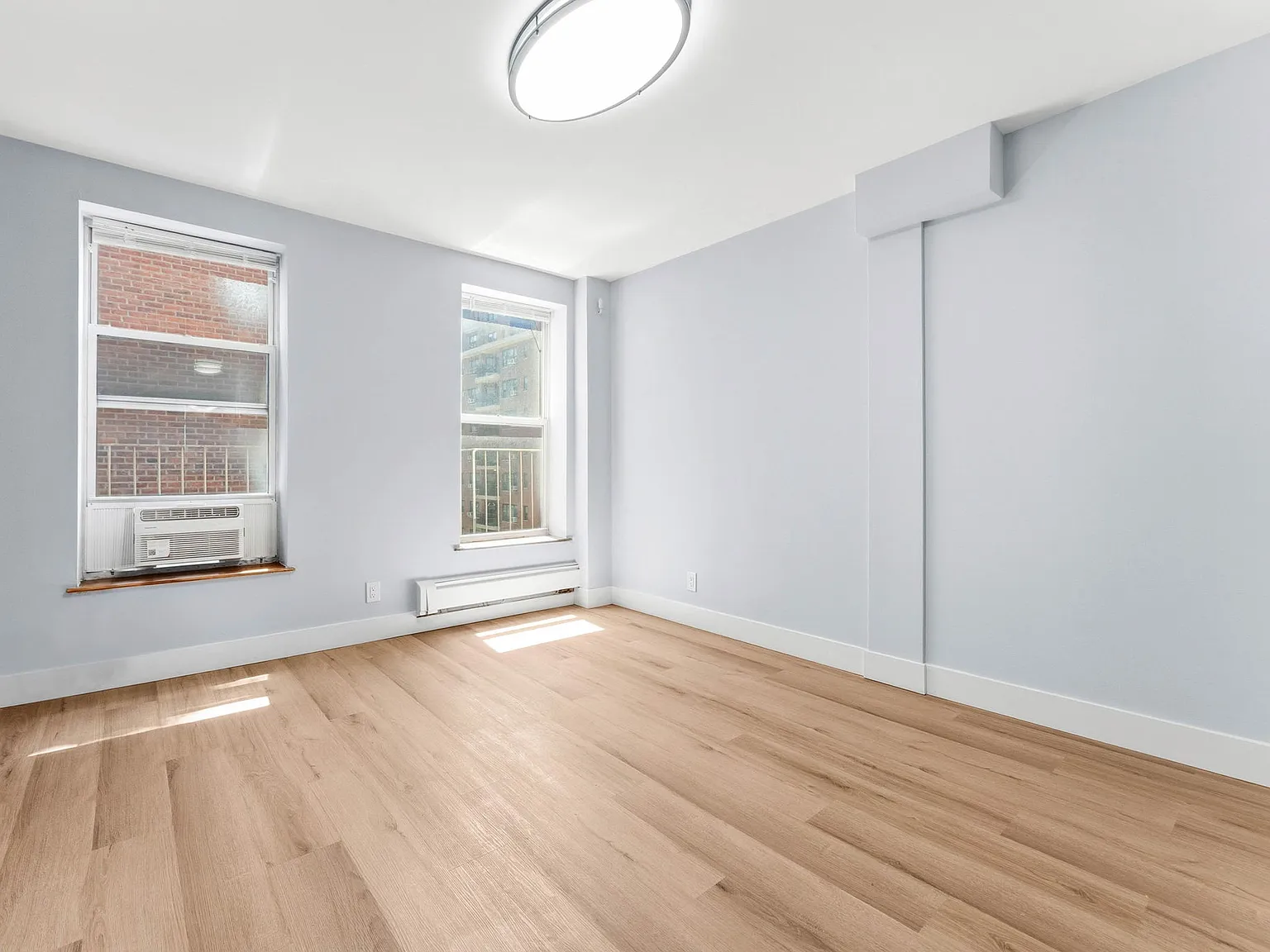 401 East 63rd Street — Photo 1