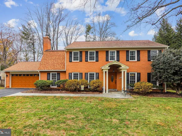 4913 Sunflower Dr, Rockville, MD 20853