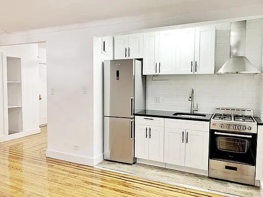 Rented by Shamco Management Corp | media 20