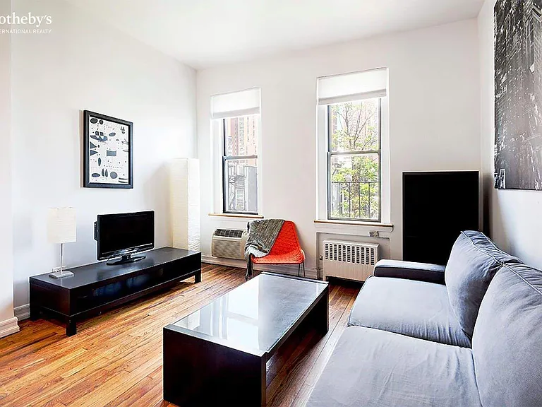 237 E 88th St #501 — Photo 1