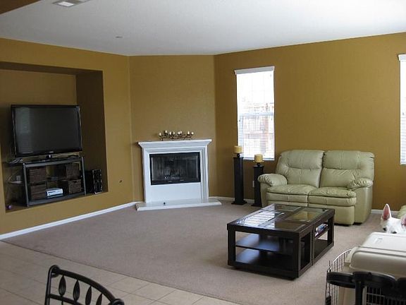 2nd image of 3243 Beven Dr