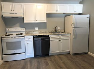 139 King St APT 202, Franklin, MA 02038