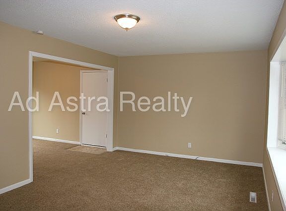 3rd image of 6200 E 136th St