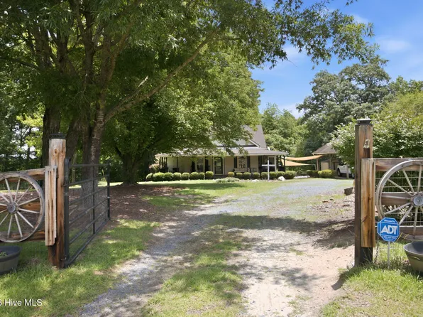 5517 Broadway Road, Sanford, NC 27332
