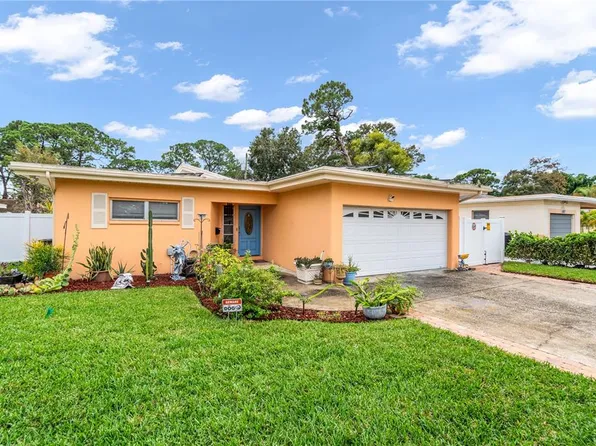 6746 9TH AVENUE N, ST PETERSBURG, FL 33710