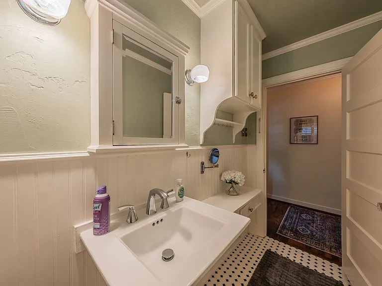 2157 W Lotus Ave — Photo 26