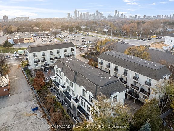 4th image of 3083 Cawthra Rd #23