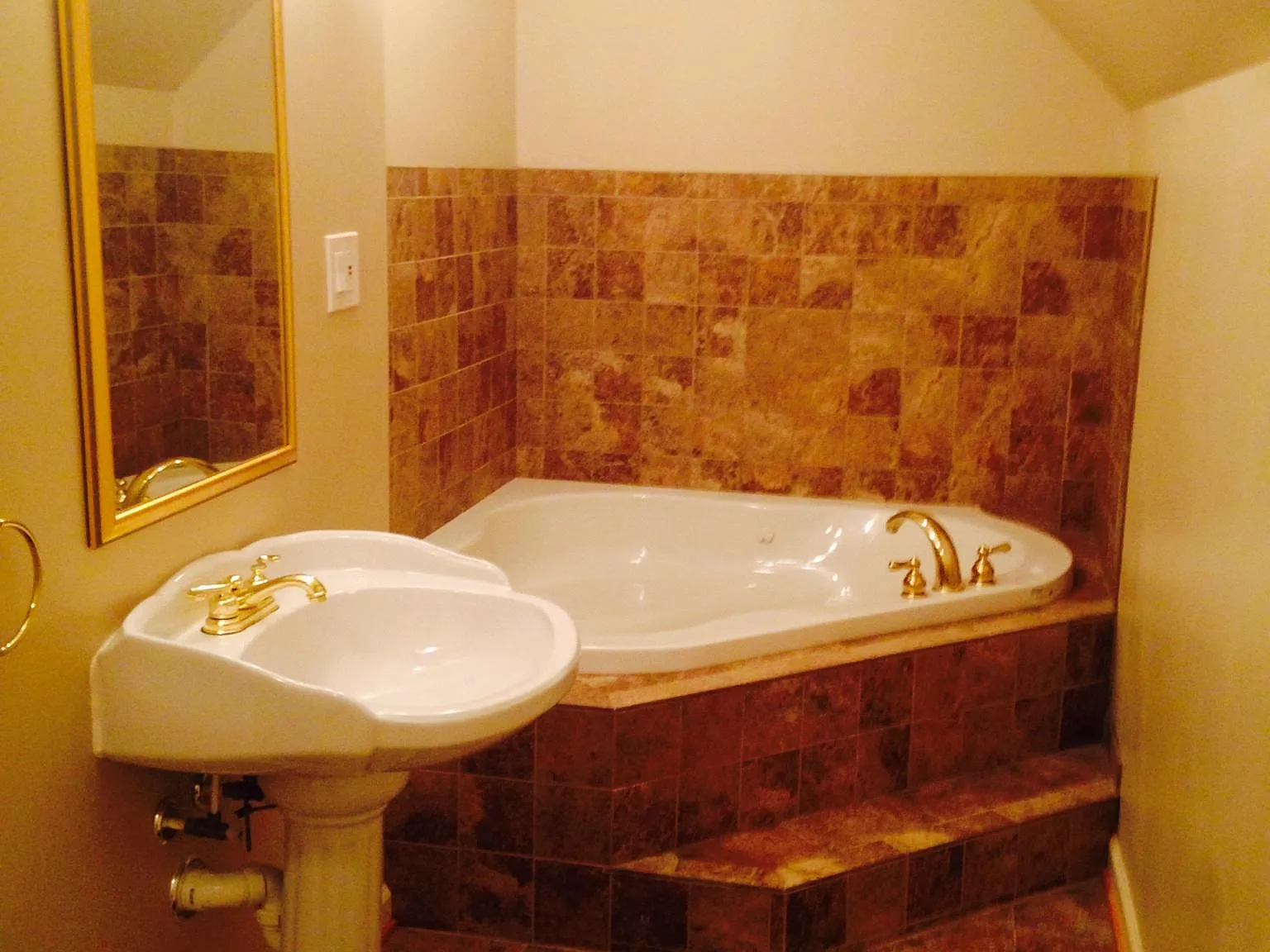 4 bed, 1512 sqft, $2,500 — Photo 3