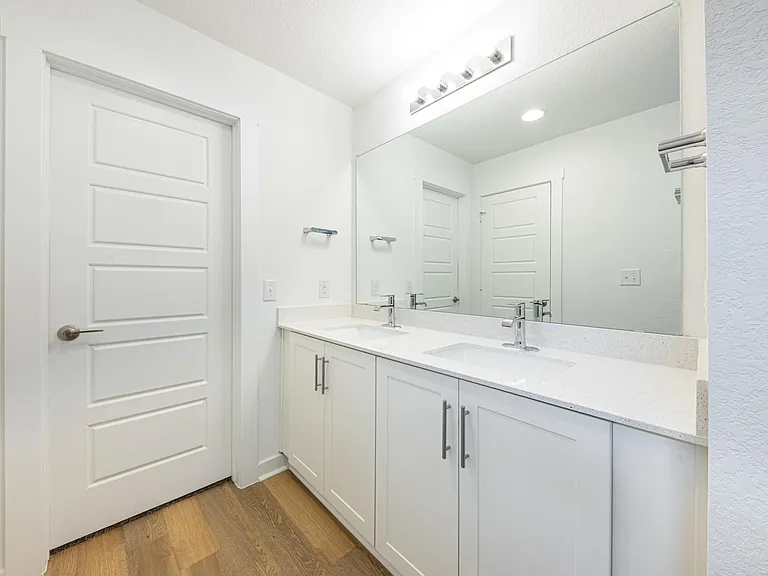 1804 Bonham Ln — Photo 13