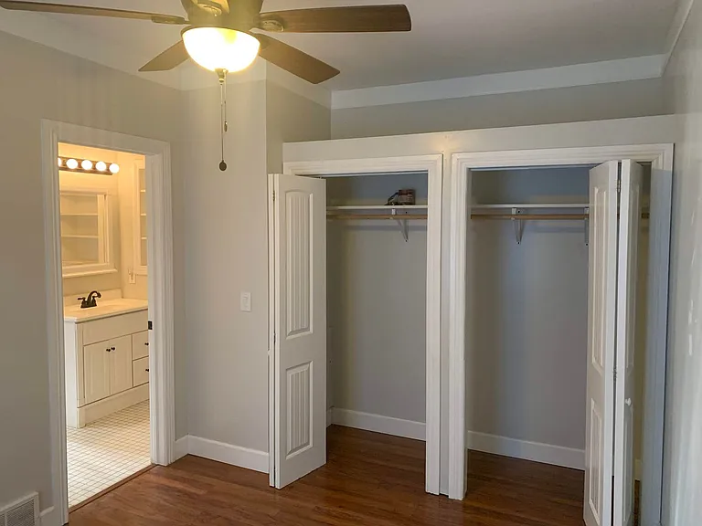 557 N 400 E — Photo 9