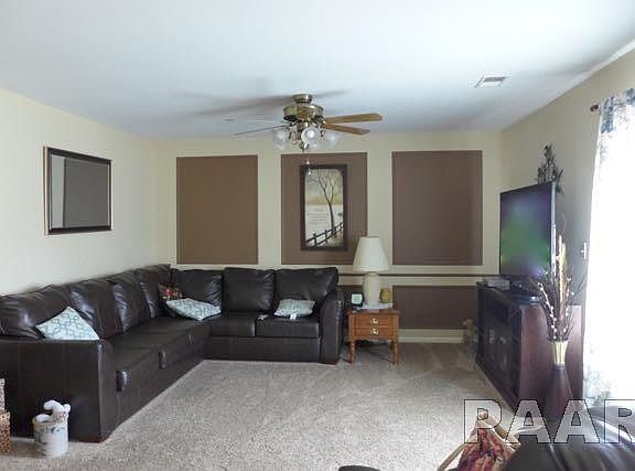 2nd image of 4024 N Westport Ct