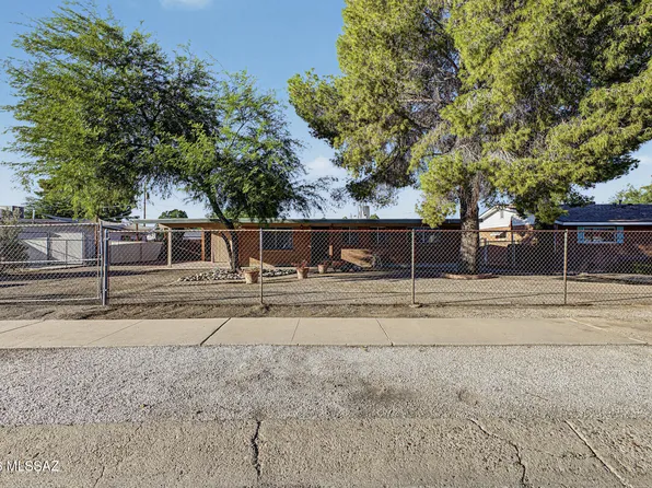 5353 E Douglas St, Tucson, AZ 85711