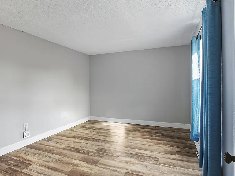 2025 Sylvester Rd #K2 — Photo 27
