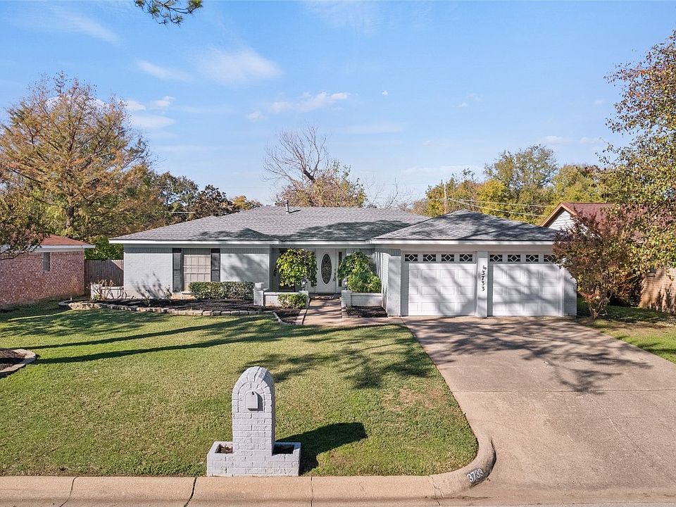 1st image of 3733 Holland Dr