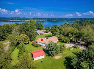 16558 Birch Ln, Rogers, AR 72756