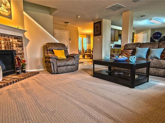 4th image of 1424 Glendover Dr