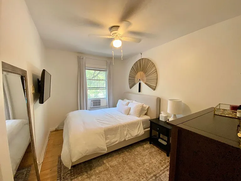 2146 N Dayton St #202 — Photo 7