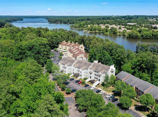 316 Water Pointe Ln #316, Midlothian, VA 23112