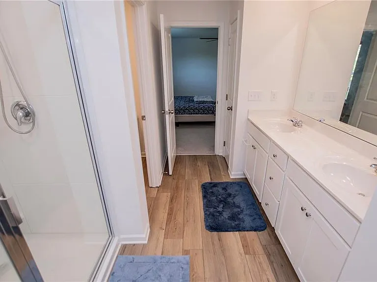 194 Rivulet Dr — Photo 12