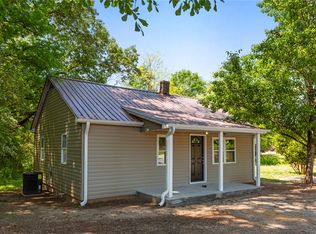 404 Highland Ave, Westminster, SC 29693