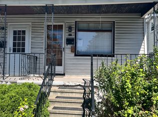 1142 Hampton St, Scranton, PA 18504