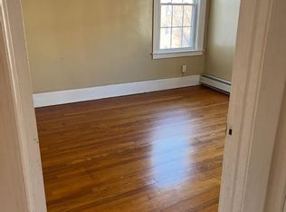 5 Douglas St #3, Hartford, CT 06114