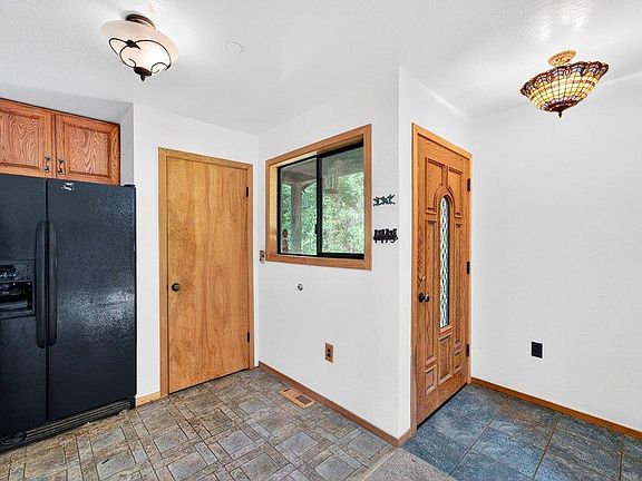 4th image of 13033 Lompico Rd